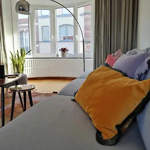 Large 800m From The 90 Square Meters Apartment Ostende